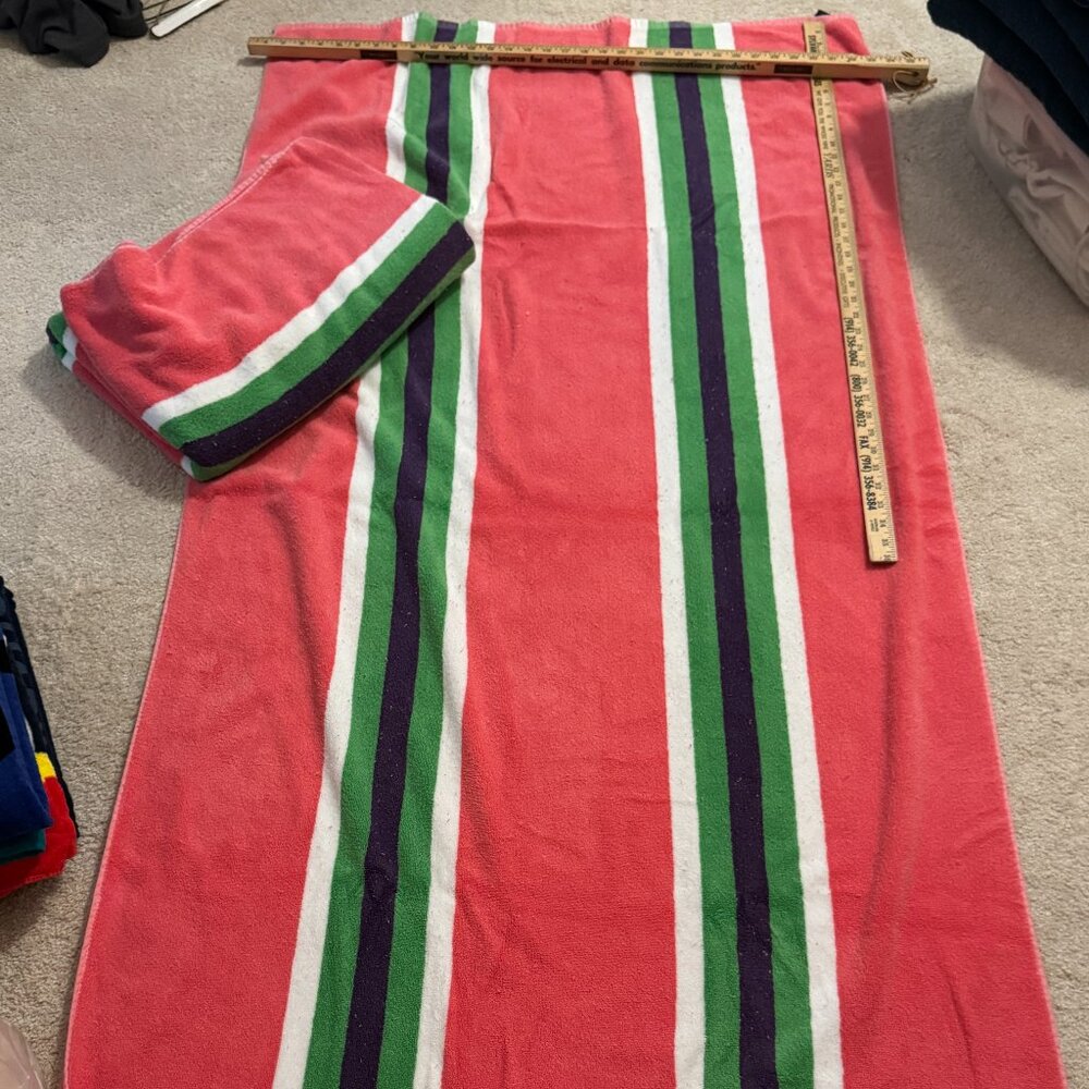 Set of 2 Ralph Lauren beach towels - pink and green